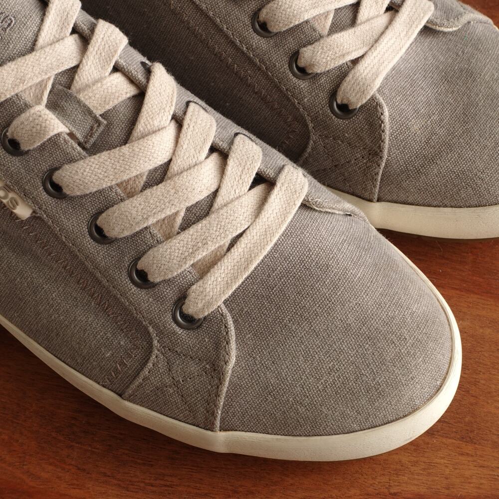 Taos Sneakers WMS SZ 10W Light Gray Star Casual Low Comfort Walking Neutral Shoe - Picture 4 of 13